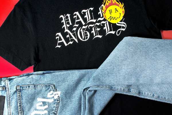 image of the official Palm Angels font